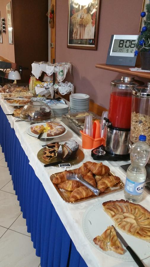 Hotel Firenze Chianciano Terme Εξωτερικό φωτογραφία